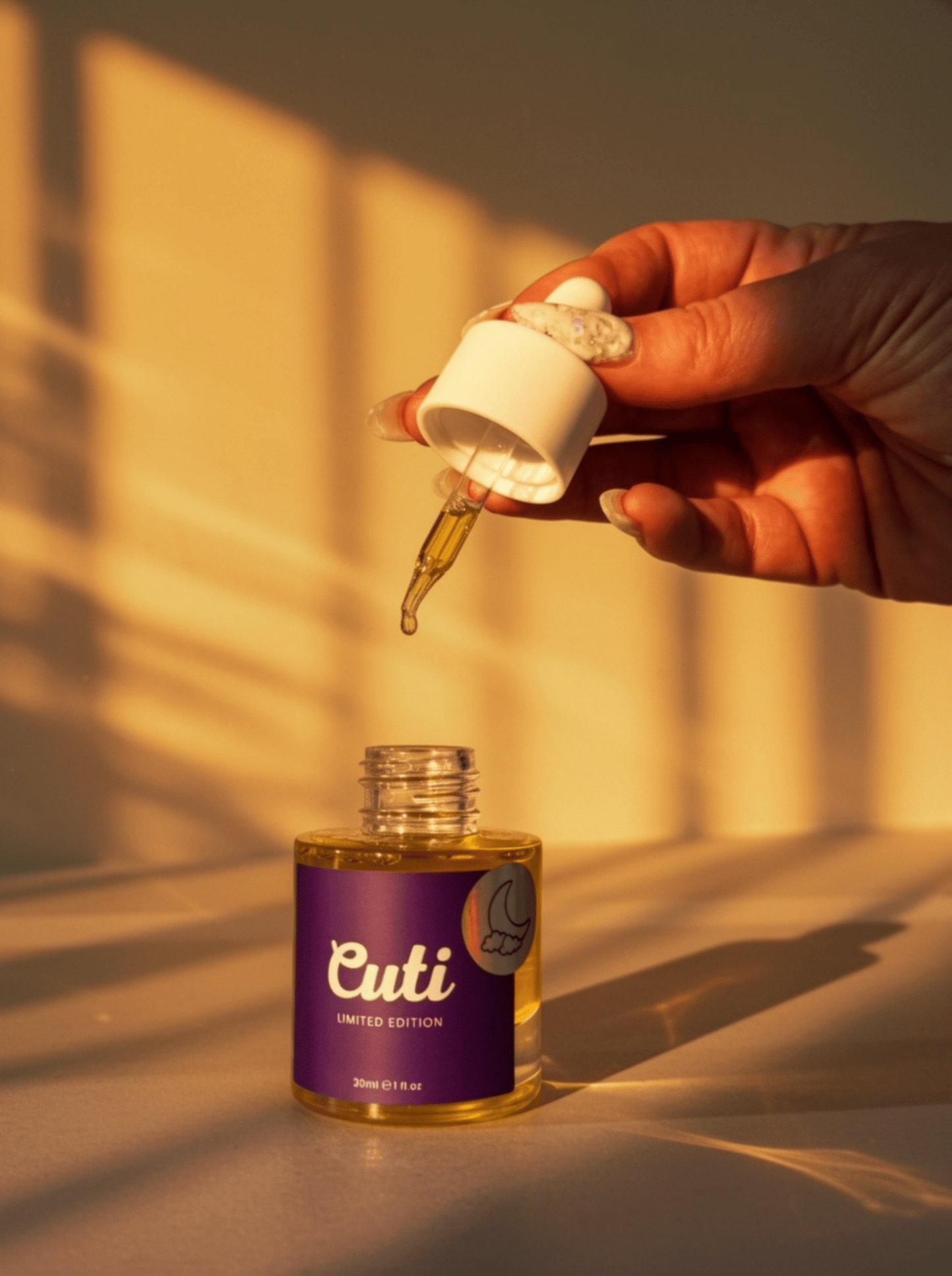 Cuti Sleepy Cuticle Oil Bottle - Cuti